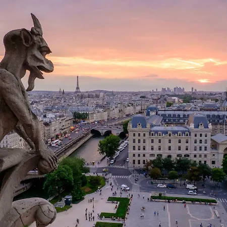 Etoile Trocadéro Hotel 3*