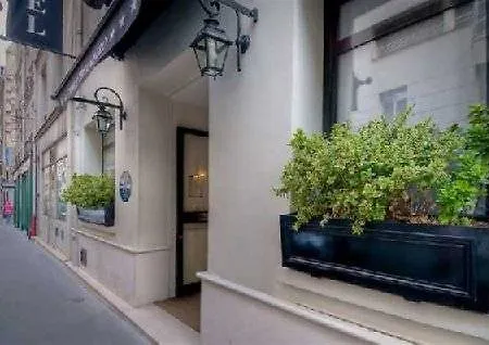 Hotel Etoile Trocadéro Parigi