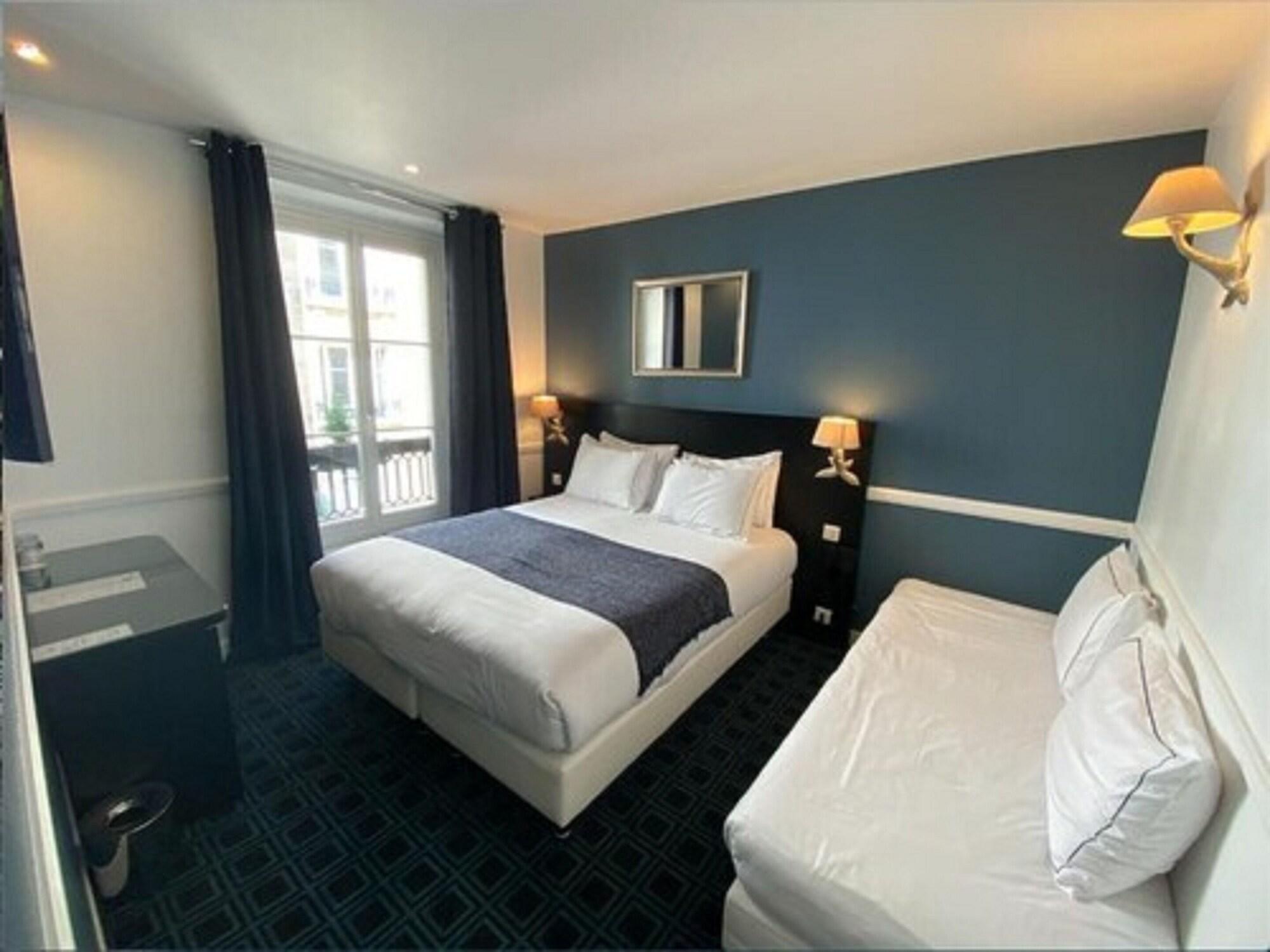 Hotel Etoile Trocadero Parigi