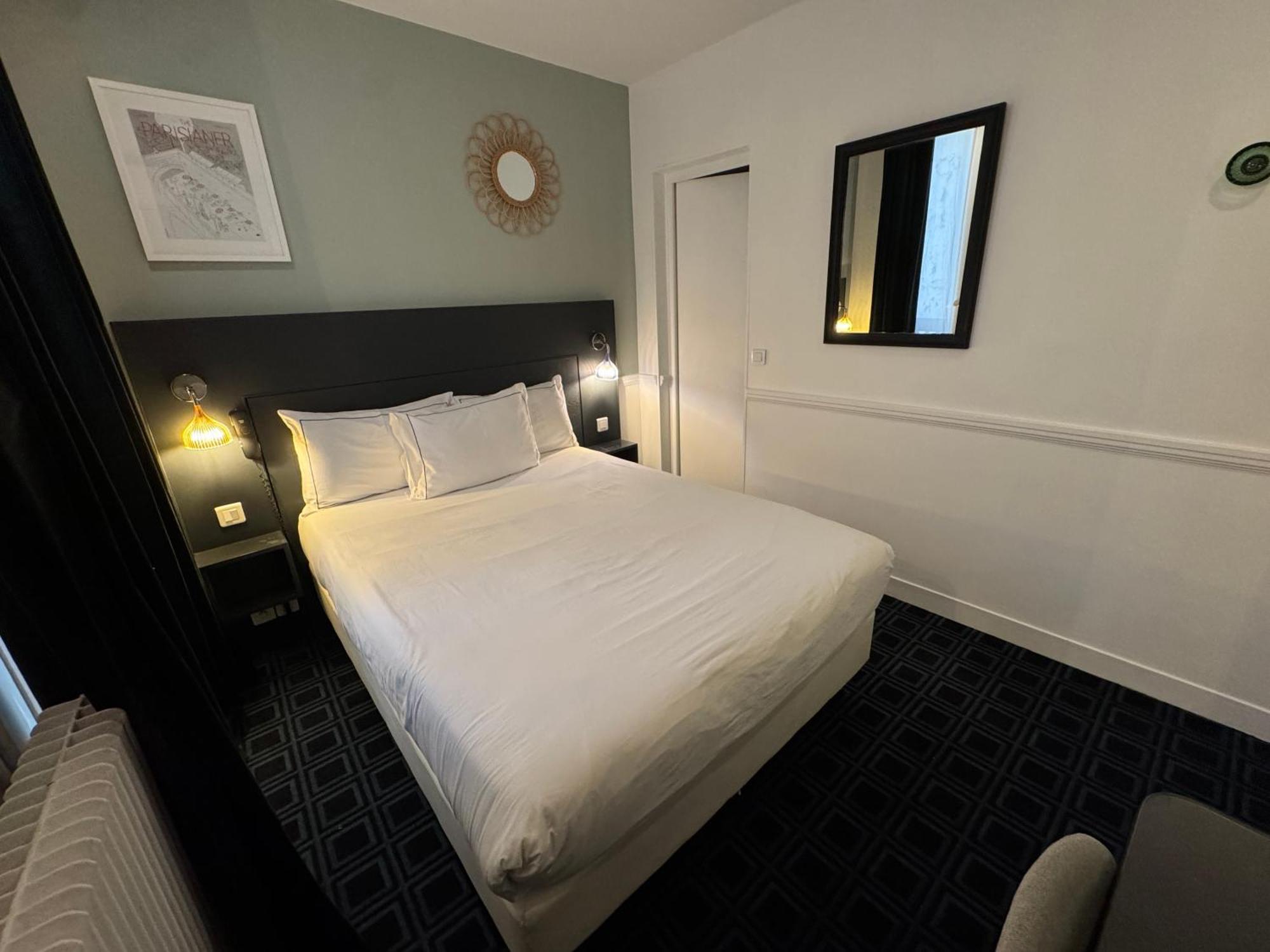 Hotel Etoile Trocadéro Parigi